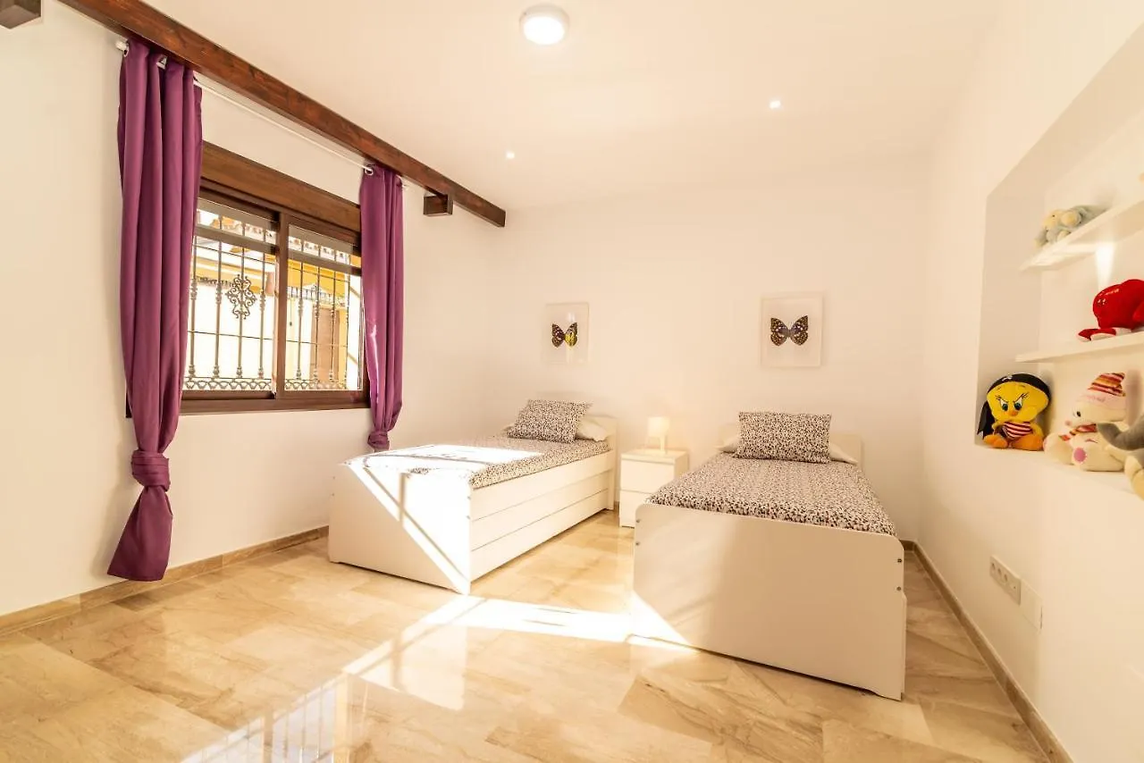 Villa Paradise Benalmadena 0*,  Spain